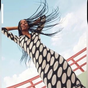 Adidas X Marimekko Graphic Midi Tee
Dress Size Medium Black Tan Limited Edition